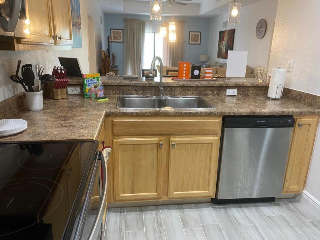 الشقق الفندقية كيسيميفي  Caribe Cove المظهر الخارجي الصورة